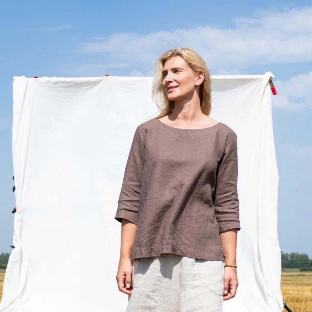 notPERFECTLINEN January Top in Forest Green Linen, S/M - Picture 8 of 9